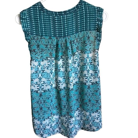 Elle blouse Top Sleeveless Ruffles Blouse green SZ Large New With Tags - Picture 2 of 5